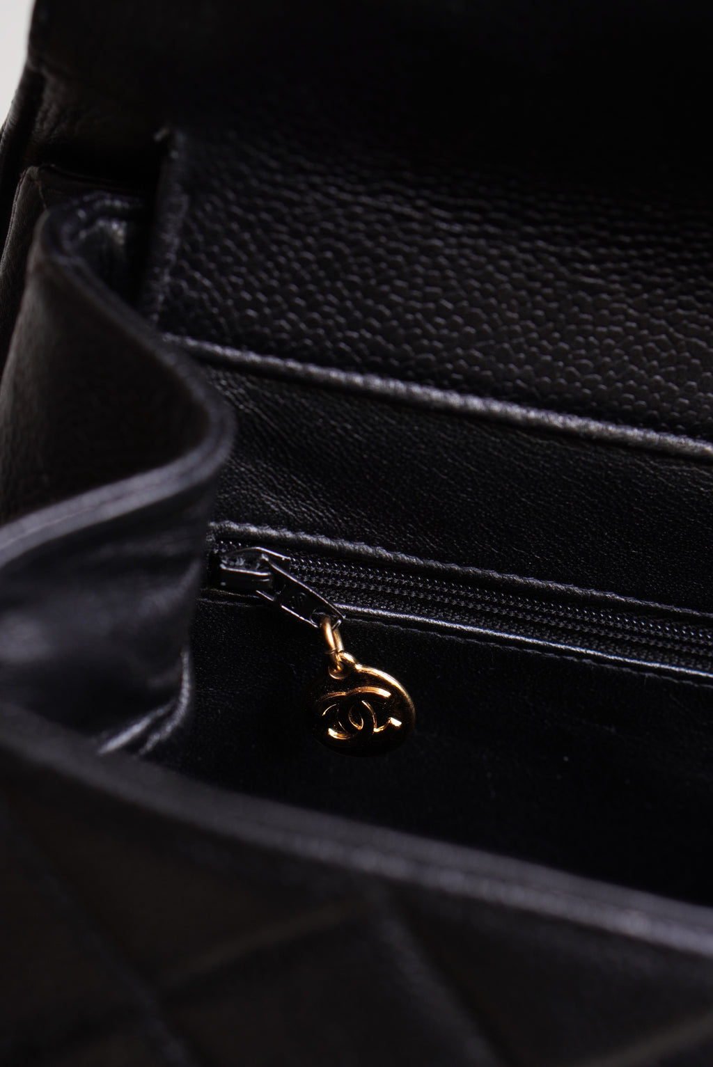 CHANEL CLASSIC JUMBO DOUBLE SIDED SINGLE FLAP | BLACK