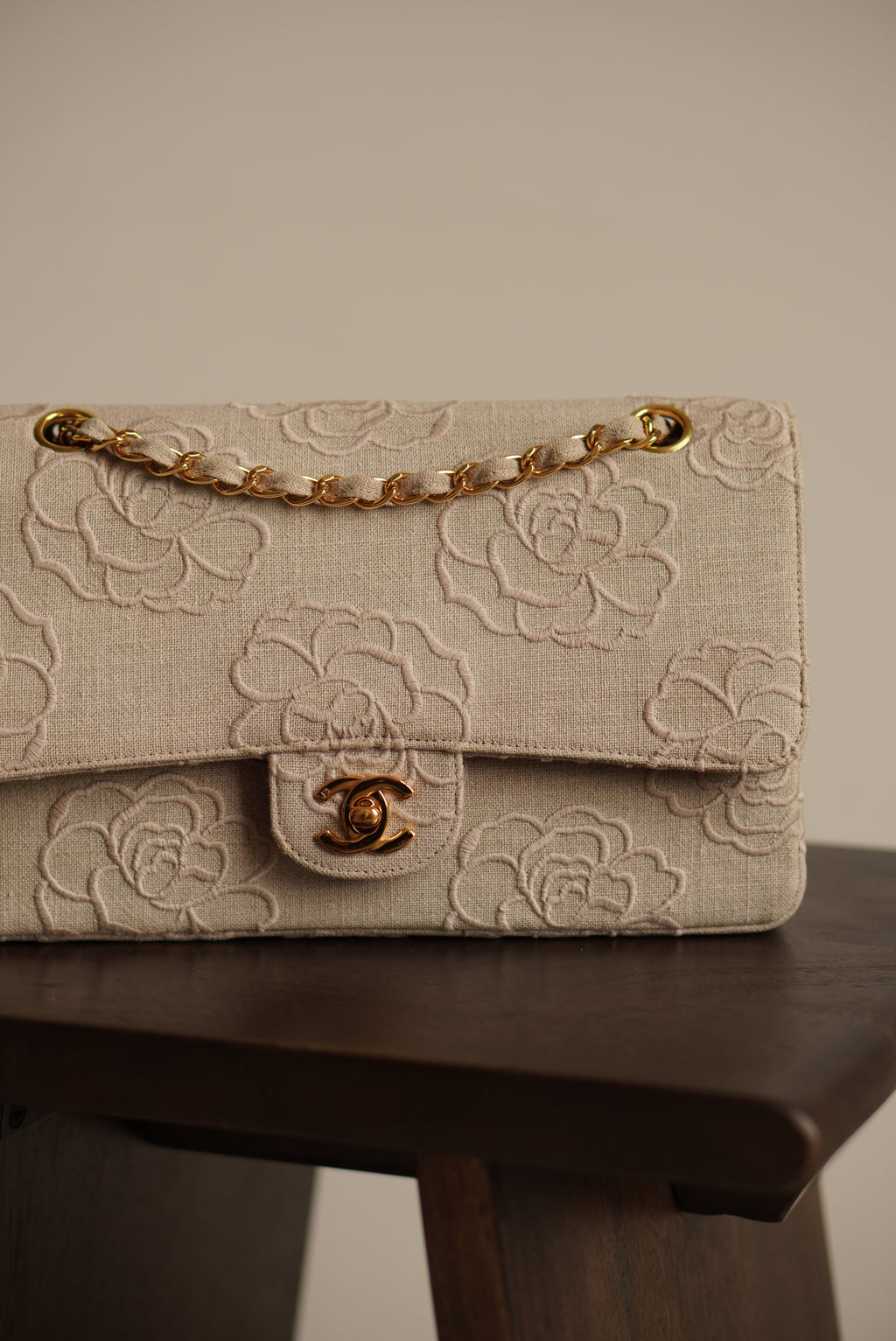 CHANEL CLASSIC CAMELLIA MEDIUM DOUBLE FLAP