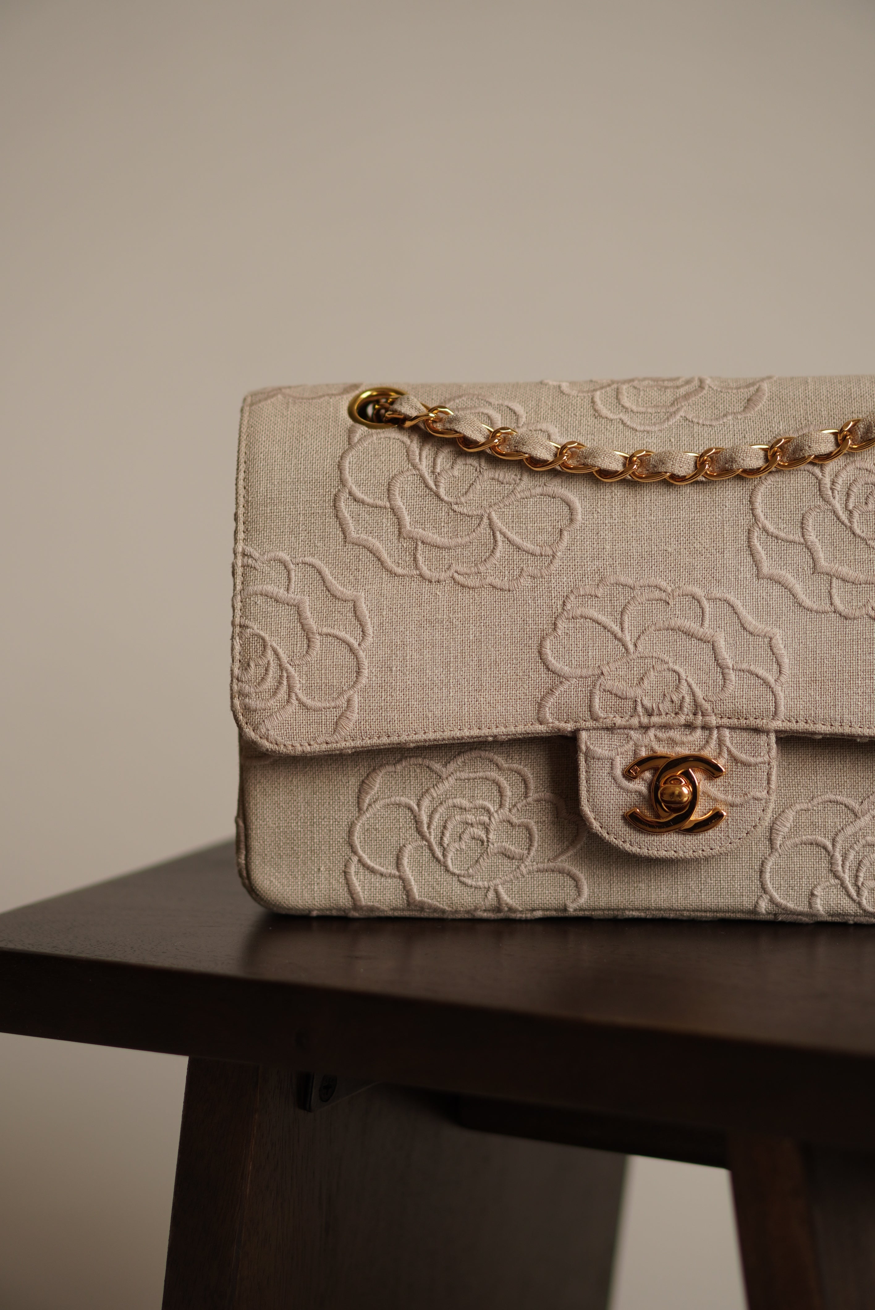 CHANEL CLASSIC CAMELLIA MEDIUM DOUBLE FLAP
