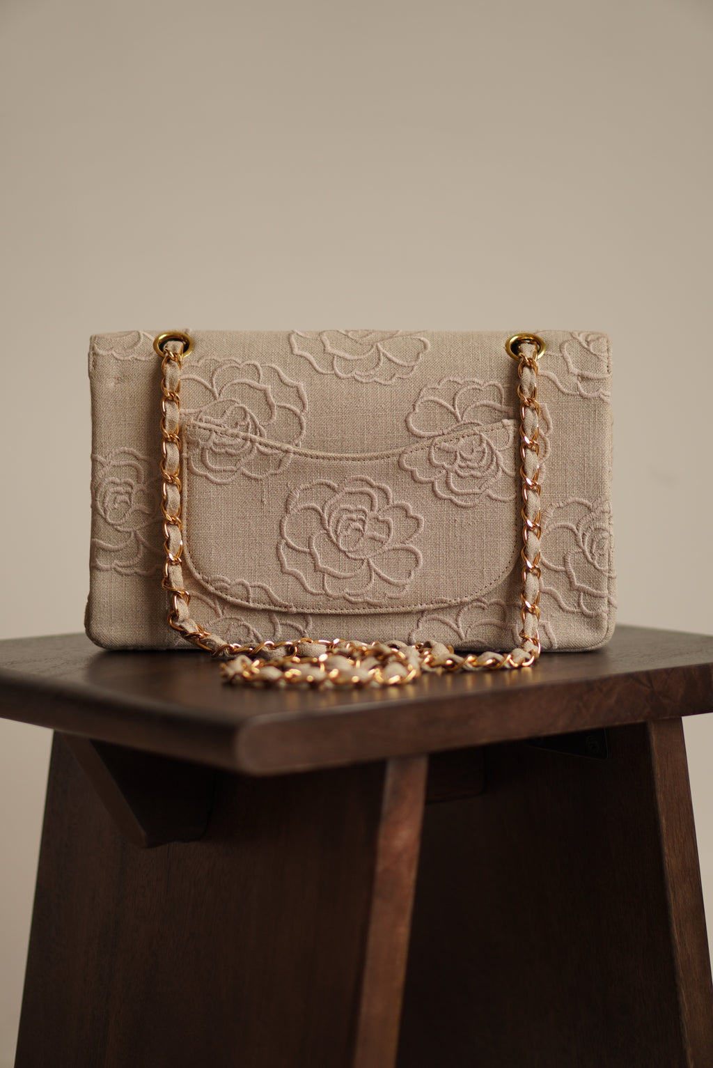 CHANEL CLASSIC CAMELLIA MEDIUM DOUBLE FLAP