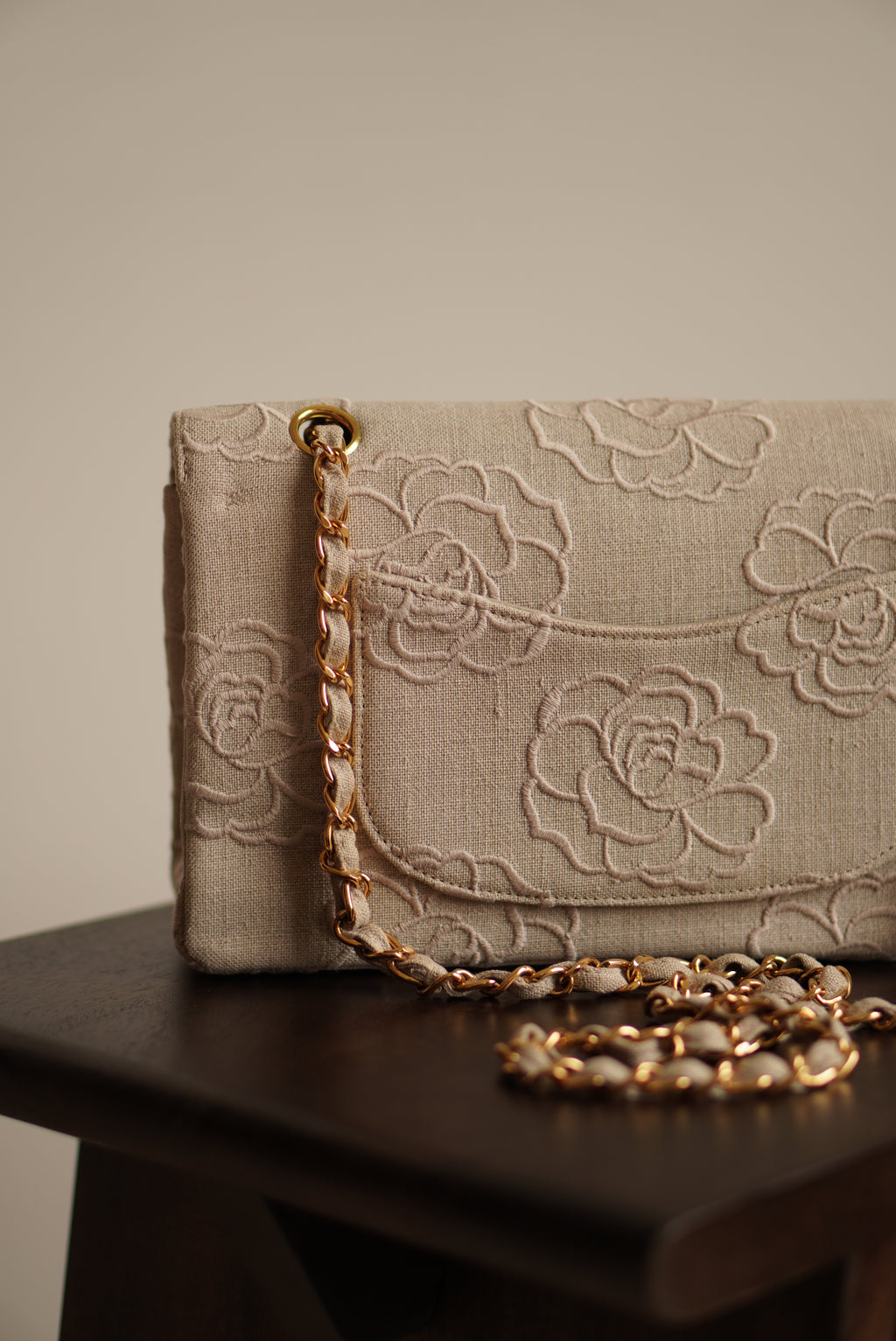 CHANEL CLASSIC CAMELLIA MEDIUM DOUBLE FLAP