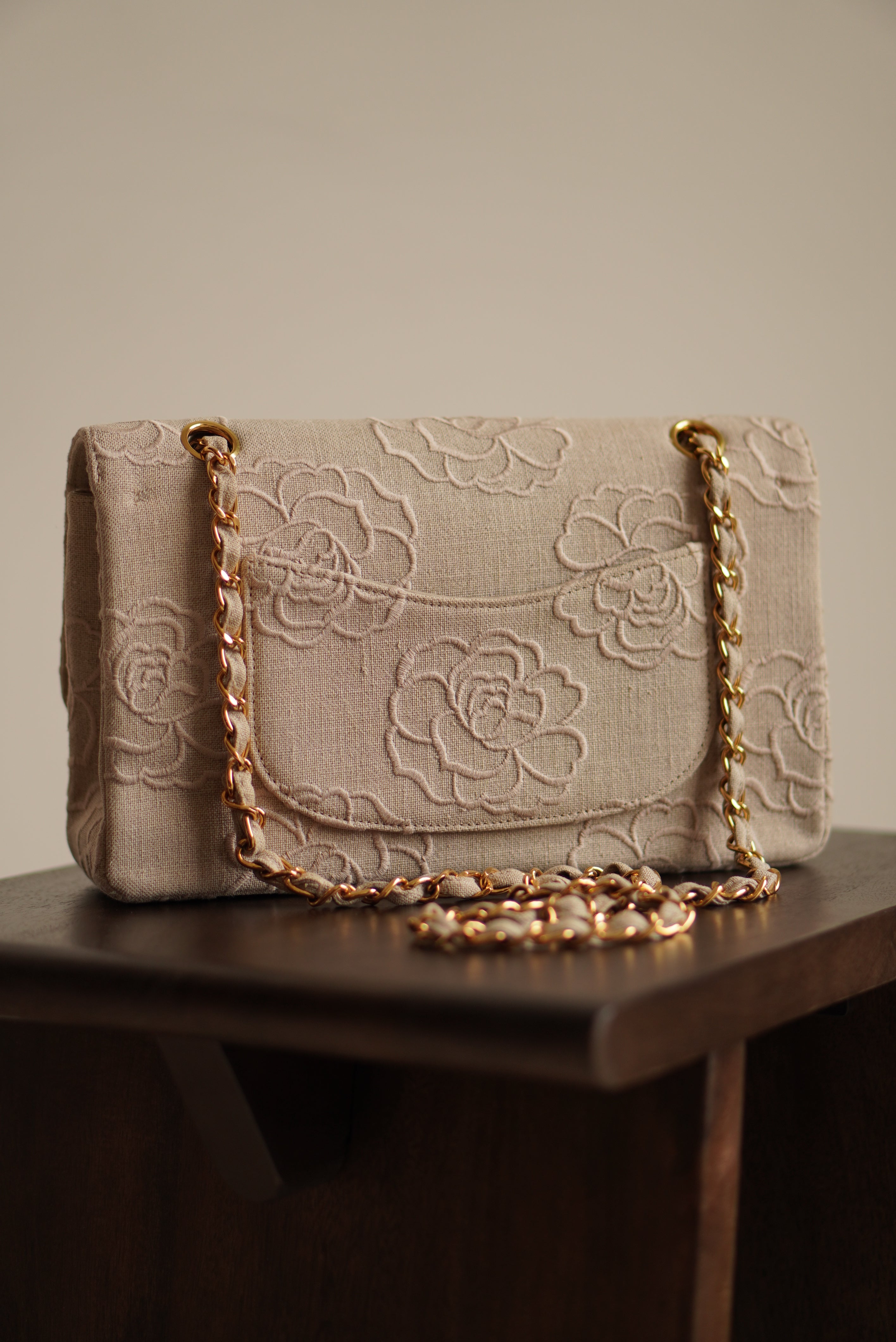 CHANEL CLASSIC CAMELLIA MEDIUM DOUBLE FLAP