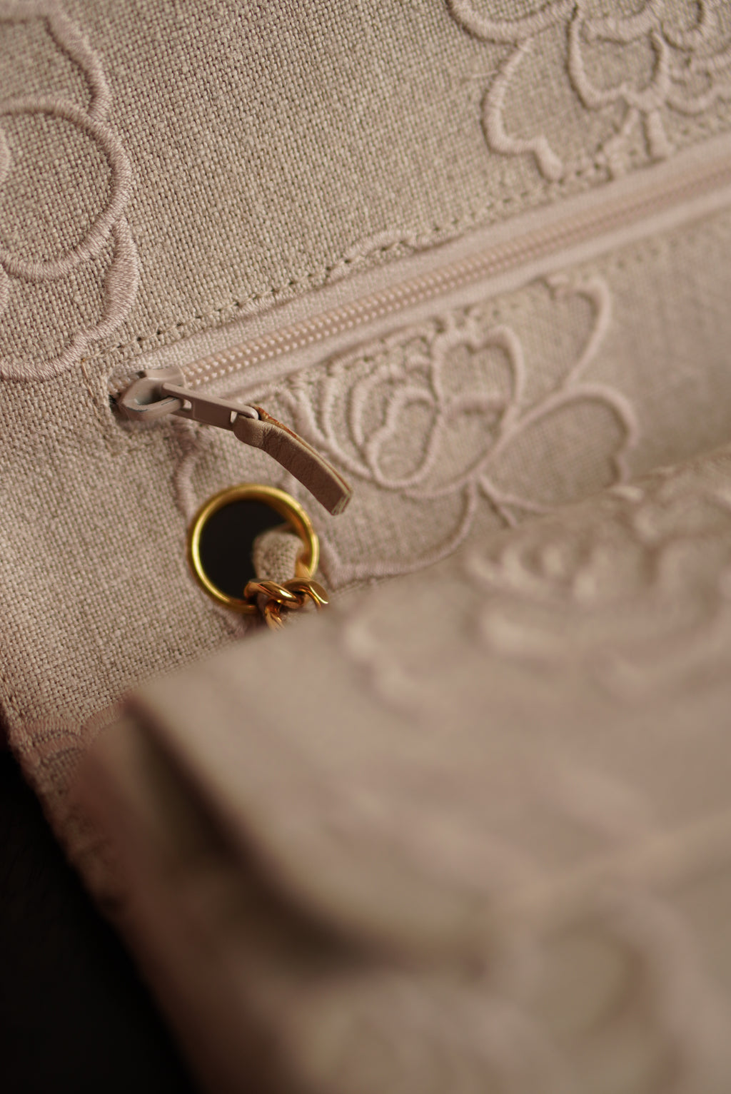 CHANEL CLASSIC CAMELLIA MEDIUM DOUBLE FLAP