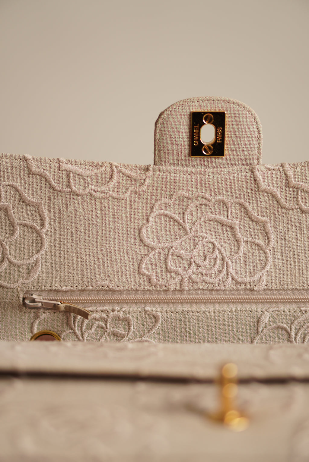 CHANEL CLASSIC CAMELLIA MEDIUM DOUBLE FLAP