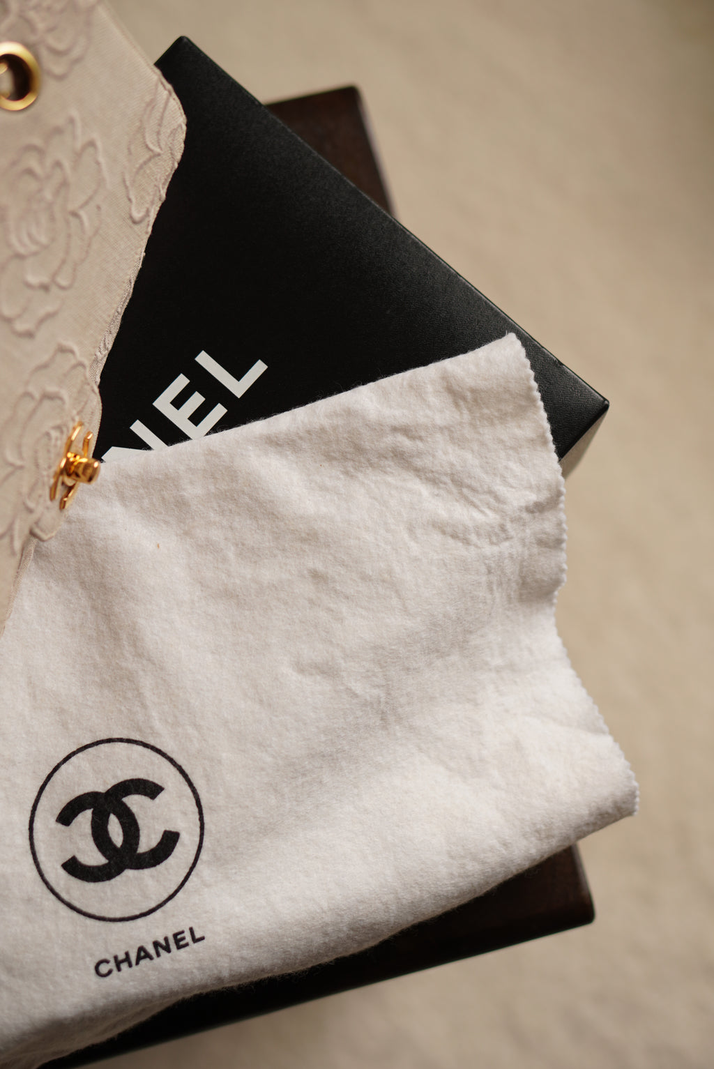 CHANEL CLASSIC CAMELLIA MEDIUM DOUBLE FLAP