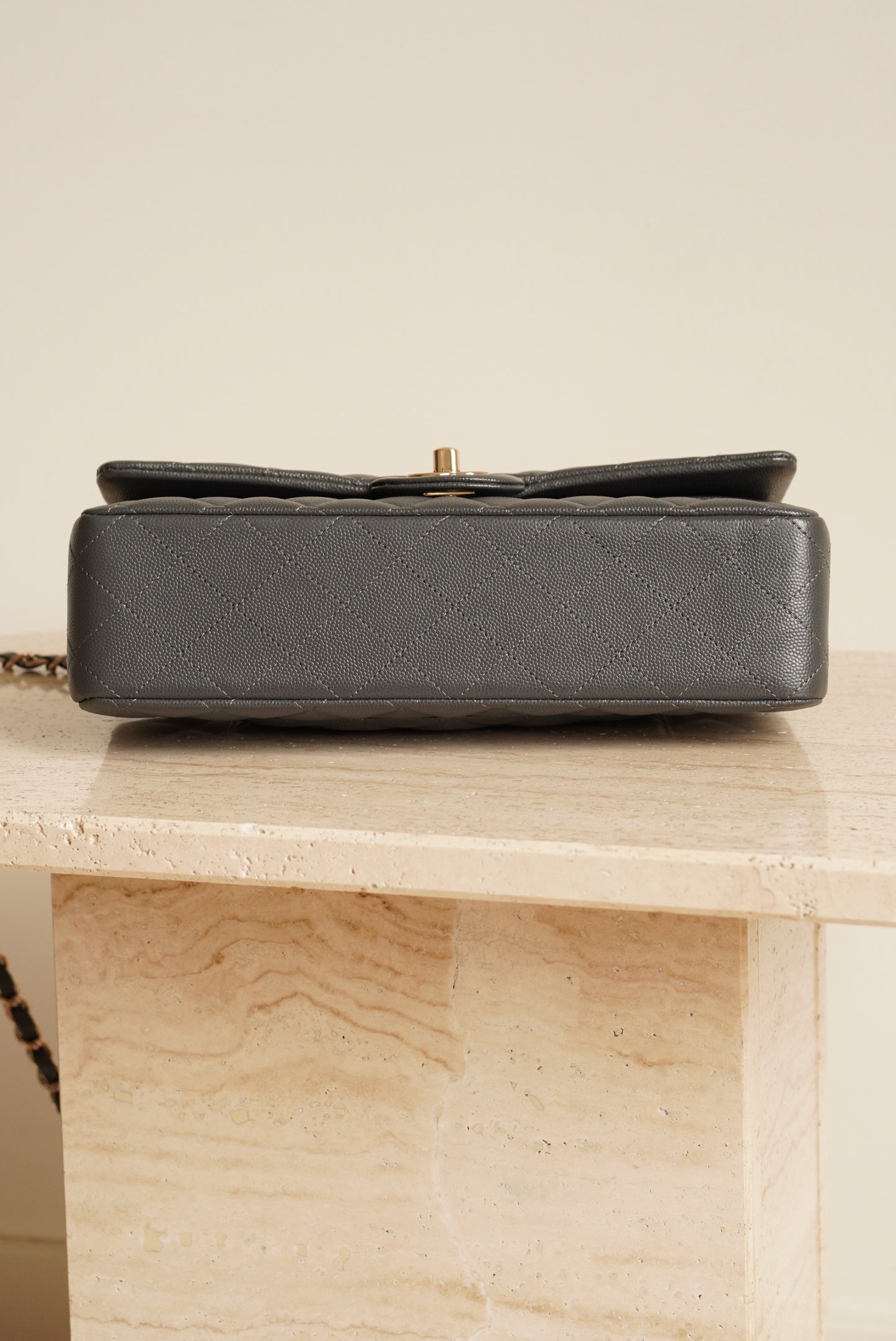 CHANEL CLASSIC 21B MEDIUM DOUBLE FLAP | DARK GREY