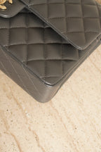 CHANEL CLASSIC 21B MEDIUM DOUBLE FLAP | DARK GREY