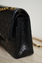 CHANEL CLASSIC MEDIUM DOUBLE FLAP