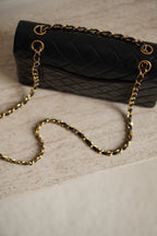 CHANEL CLASSIC MEDIUM DOUBLE FLAP