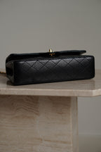 CHANEL CLASSIC MEDIUM DOUBLE FLAP