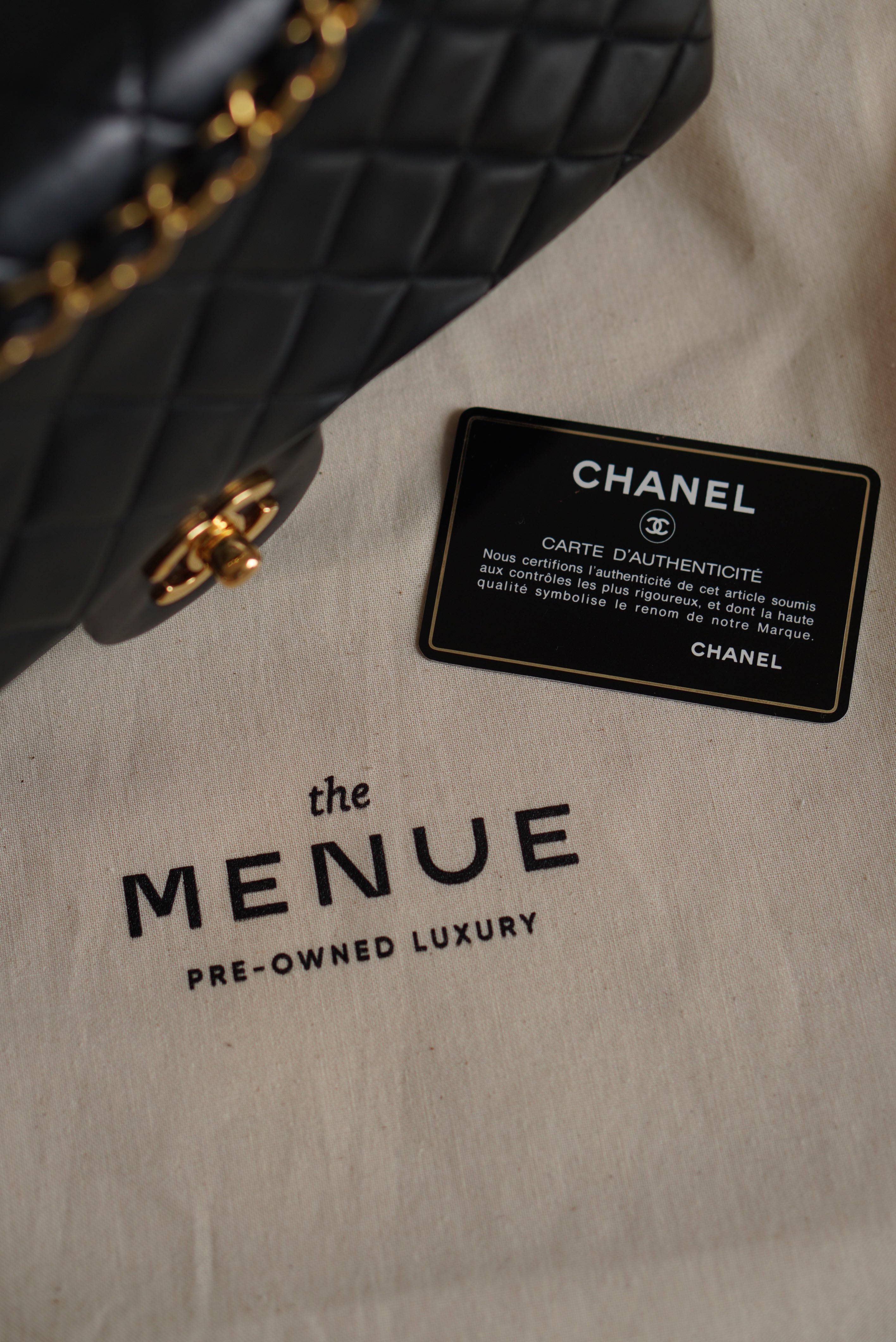 CHANEL CLASSIC MEDIUM DOUBLE FLAP