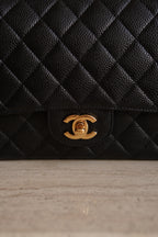 CHANEL CLASSIC MEDIUM DOUBLE FLAP
