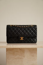 CHANEL CLASSIC MEDIUM DOUBLE FLAP