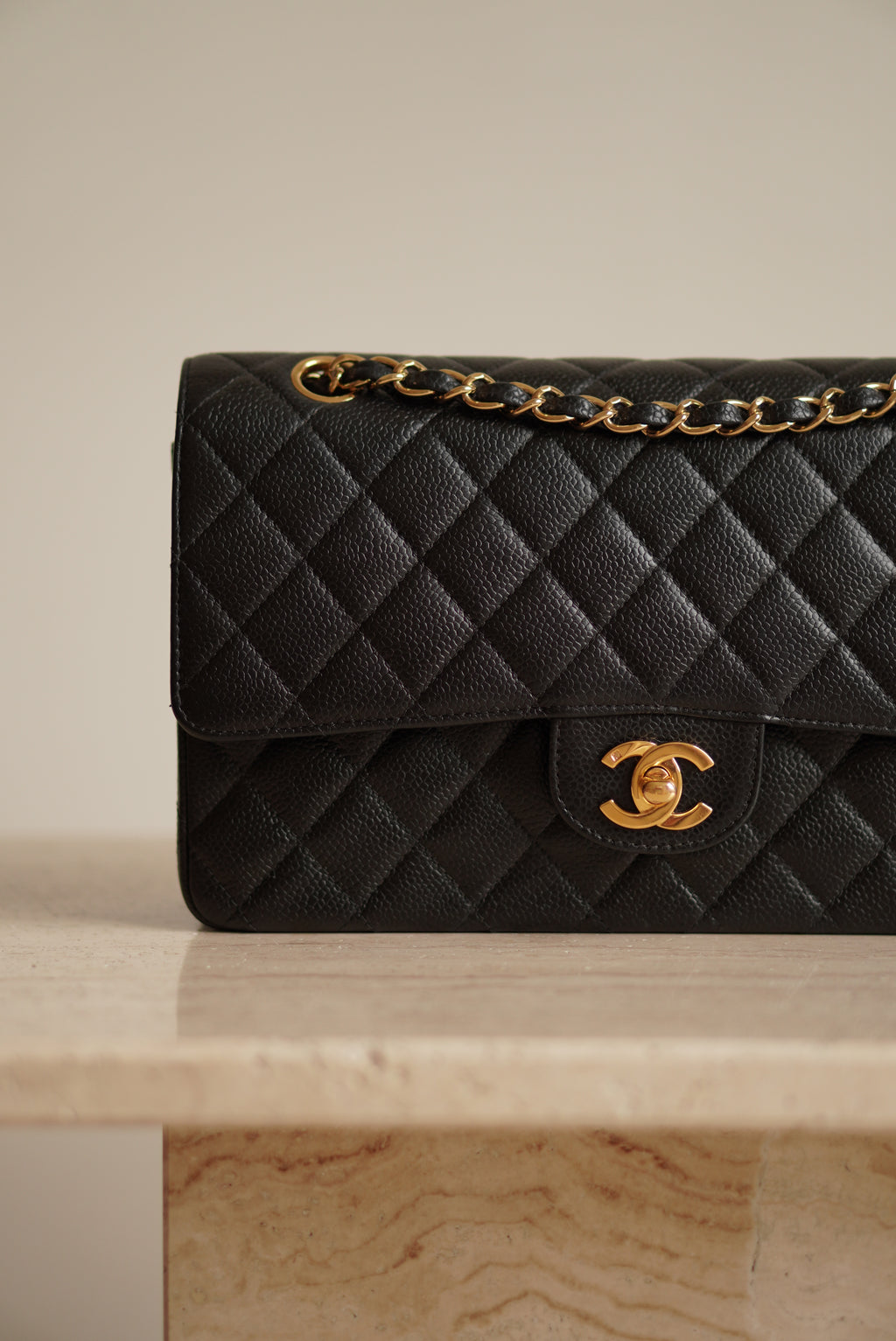 CHANEL CLASSIC MEDIUM DOUBLE FLAP