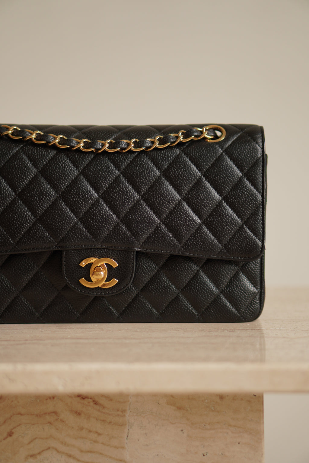 CHANEL CLASSIC MEDIUM DOUBLE FLAP