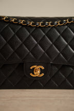 CHANEL CLASSIC MEDIUM DOUBLE FLAP