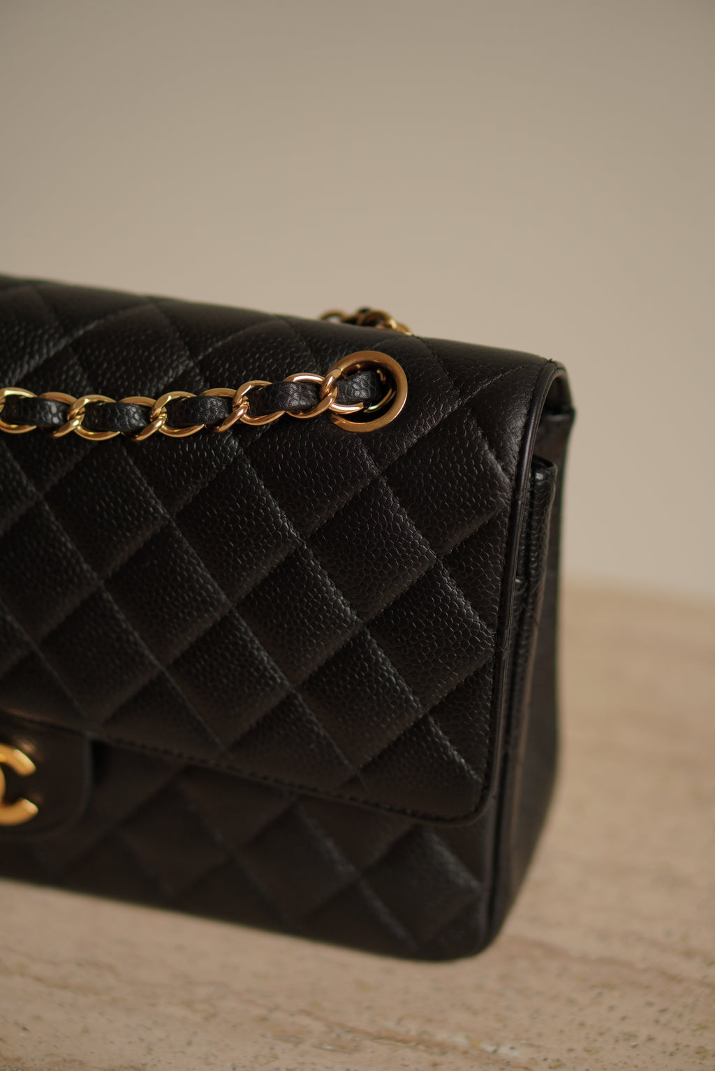 CHANEL CLASSIC MEDIUM DOUBLE FLAP