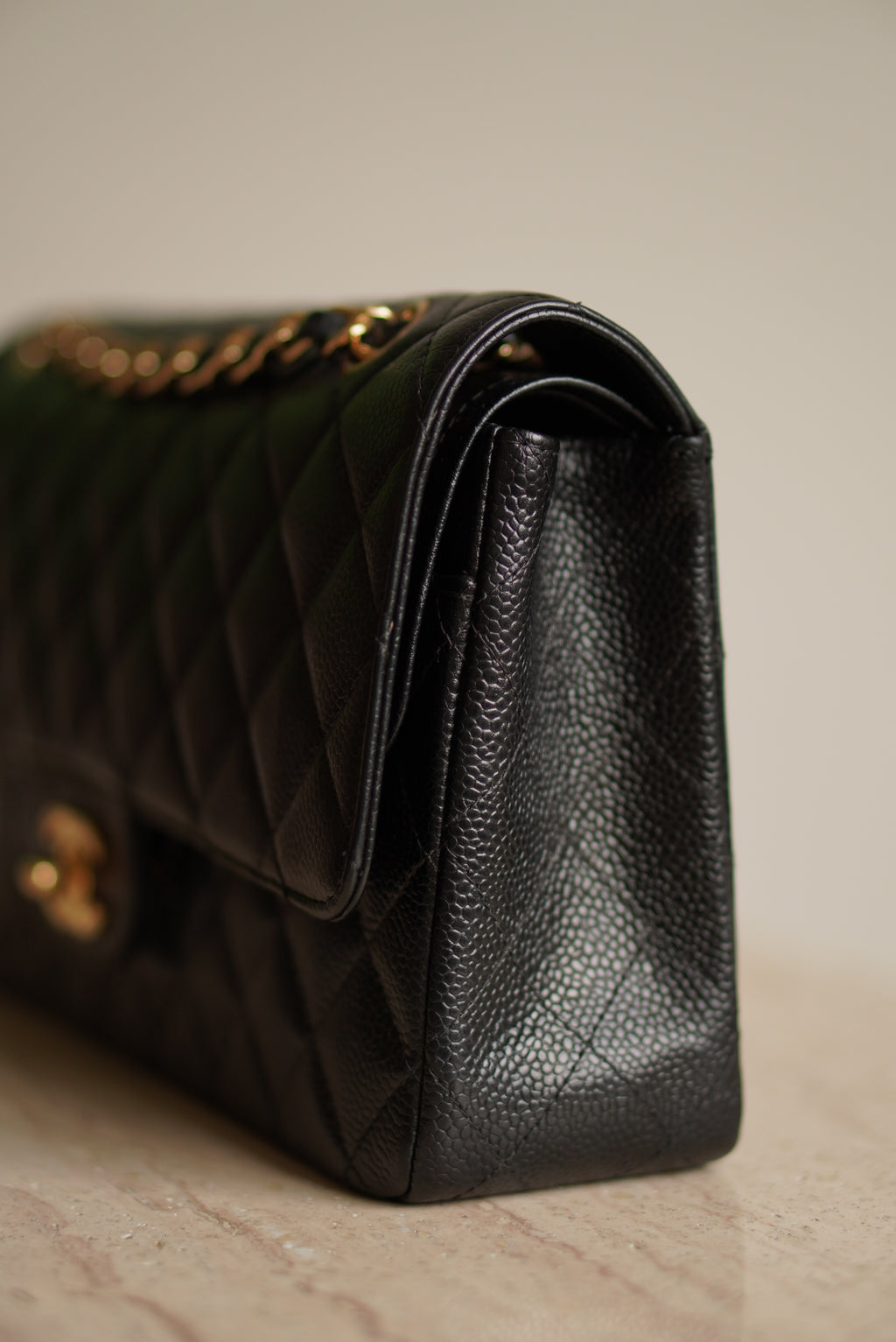 CHANEL CLASSIC MEDIUM DOUBLE FLAP