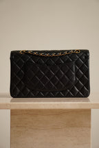 CHANEL CLASSIC MEDIUM DOUBLE FLAP