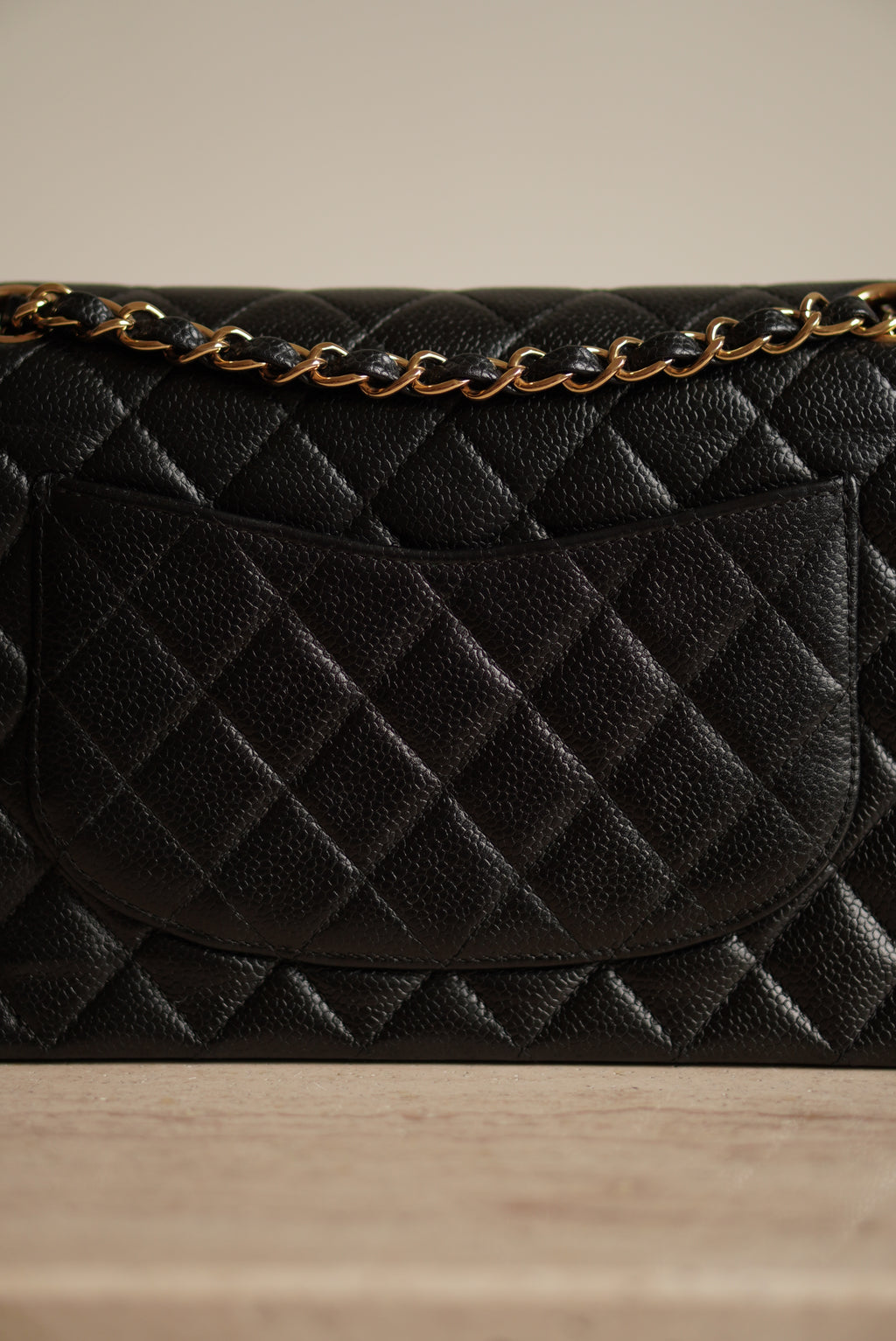 CHANEL CLASSIC MEDIUM DOUBLE FLAP