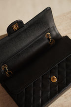 CHANEL CLASSIC MEDIUM DOUBLE FLAP