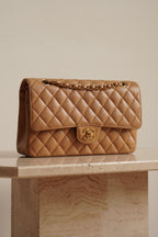 CHANEL CLASSIC MEDIUM DOUBLE FLAP