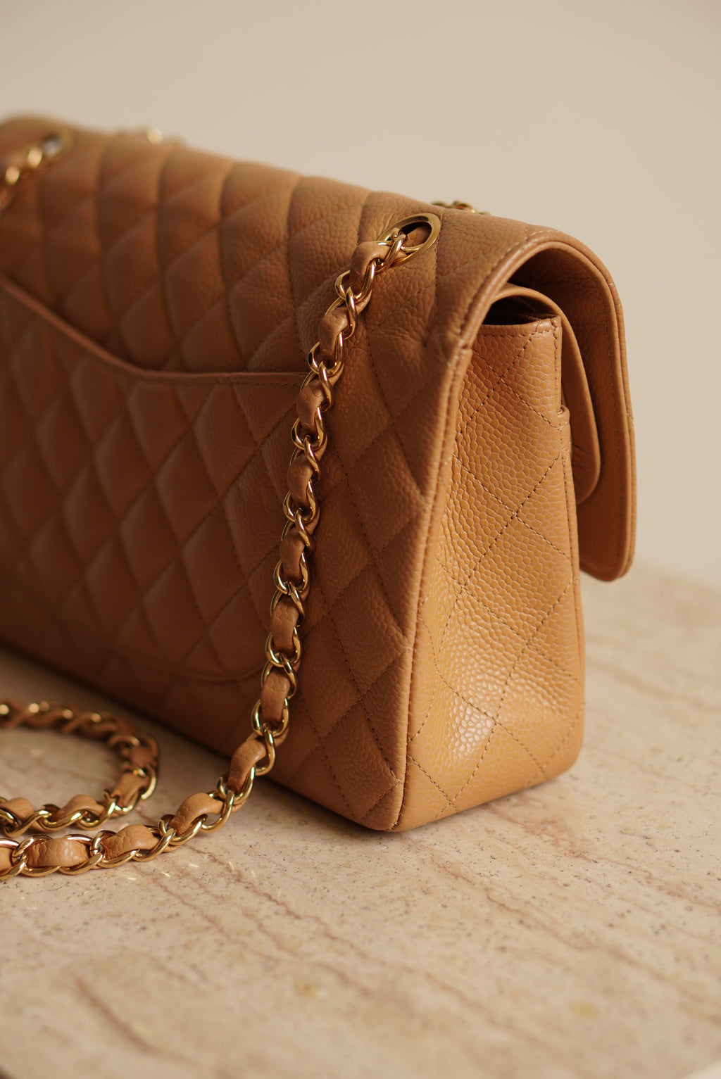 CHANEL CLASSIC MEDIUM DOUBLE FLAP