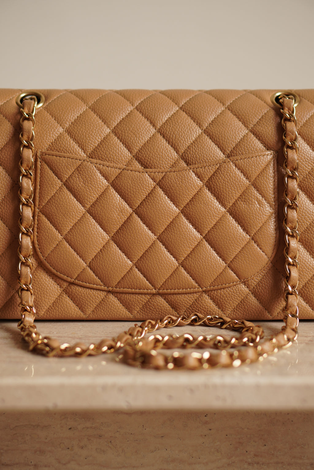CHANEL CLASSIC MEDIUM DOUBLE FLAP