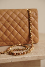 CHANEL CLASSIC MEDIUM DOUBLE FLAP