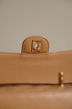 CHANEL CLASSIC MEDIUM DOUBLE FLAP