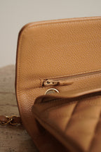 CHANEL CLASSIC MEDIUM DOUBLE FLAP
