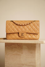 CHANEL CLASSIC MEDIUM DOUBLE FLAP | BEIGE