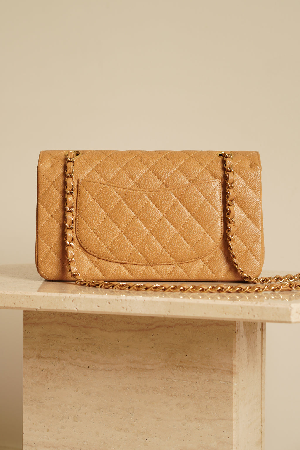 CHANEL CLASSIC MEDIUM DOUBLE FLAP | BEIGE