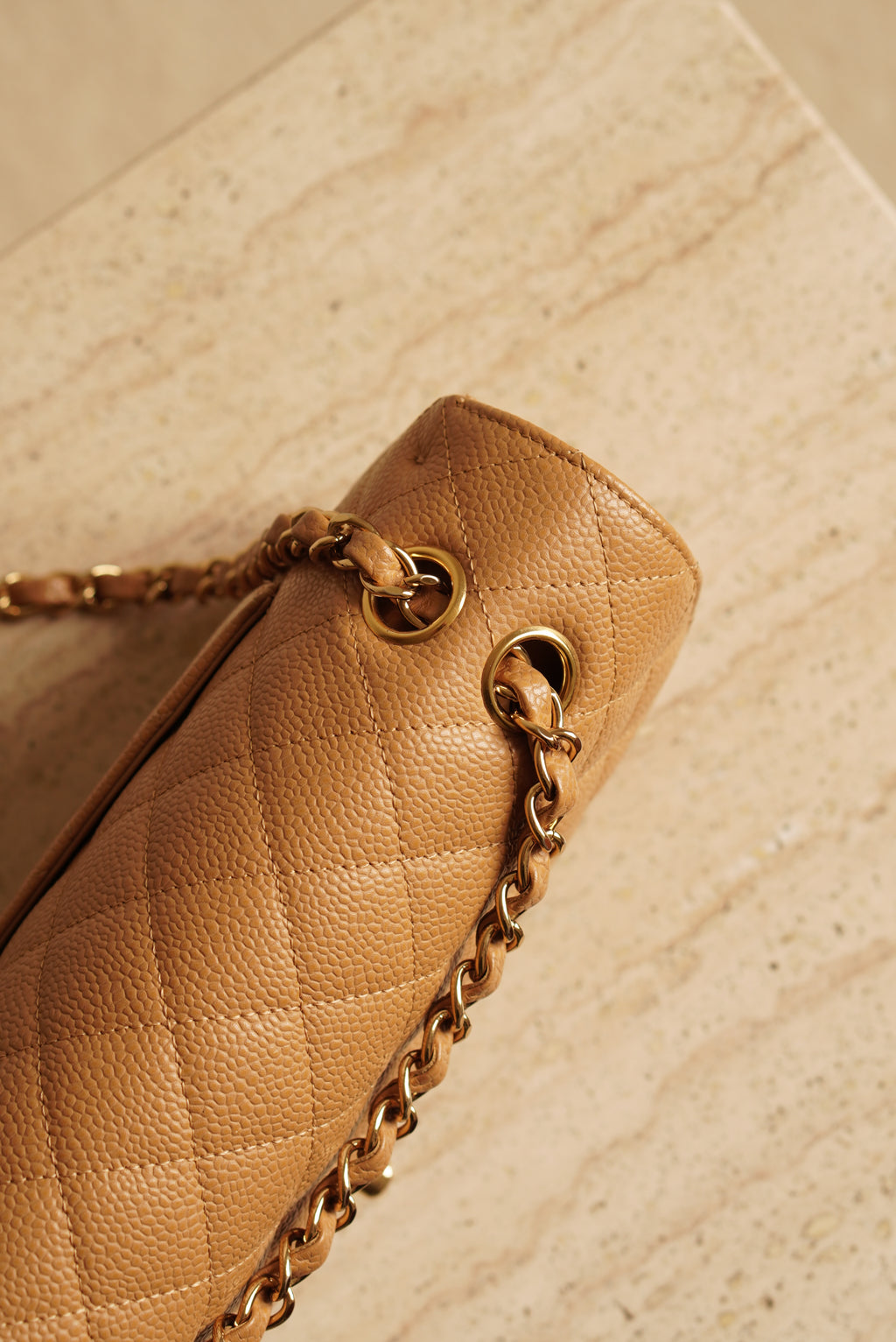CHANEL CLASSIC MEDIUM DOUBLE FLAP | BEIGE