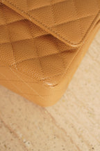 CHANEL CLASSIC MEDIUM DOUBLE FLAP | BEIGE