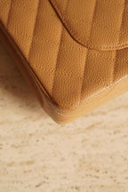 CHANEL CLASSIC MEDIUM DOUBLE FLAP | BEIGE