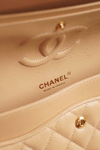 CHANEL CLASSIC MEDIUM DOUBLE FLAP | BEIGE