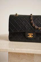CHANEL CLASSIC MEDIUM DOUBLE FLAP
