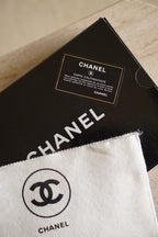 CHANEL CLASSIC MEDIUM DOUBLE FLAP