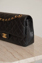CHANEL CLASSIC MEDIUM DOUBLE FLAP