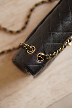 CHANEL CLASSIC MEDIUM DOUBLE FLAP