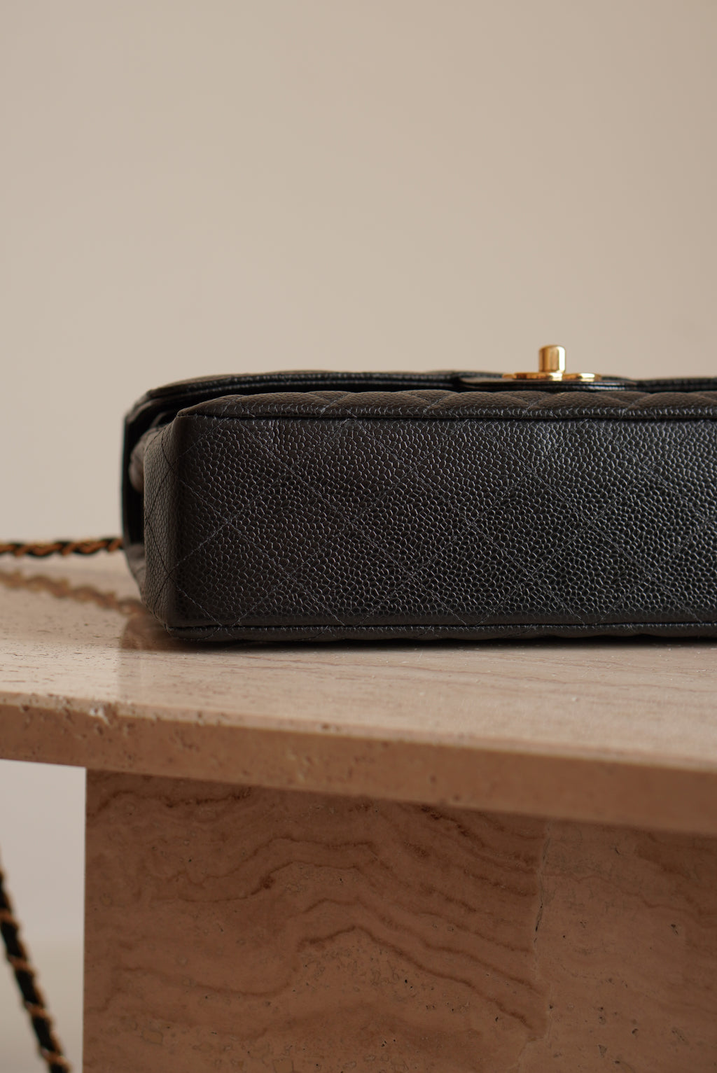 CHANEL CLASSIC MEDIUM DOUBLE FLAP