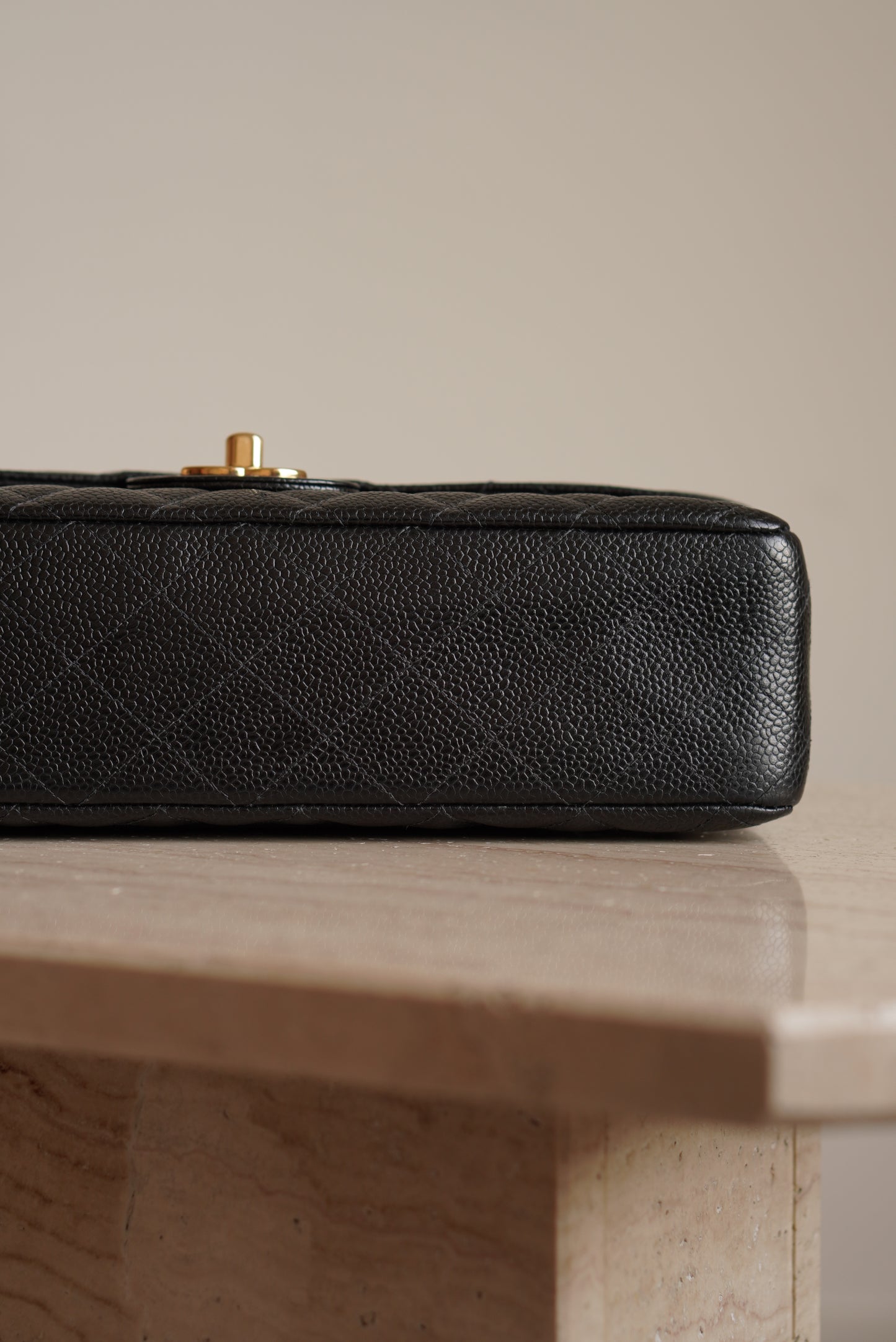 CHANEL CLASSIC MEDIUM DOUBLE FLAP