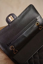 CHANEL CLASSIC MEDIUM DOUBLE FLAP