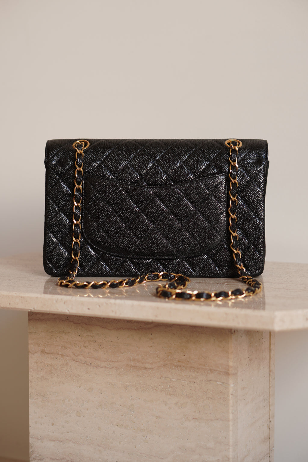 CHANEL CLASSIC MEDIUM DOUBLE FLAP | BLACK
