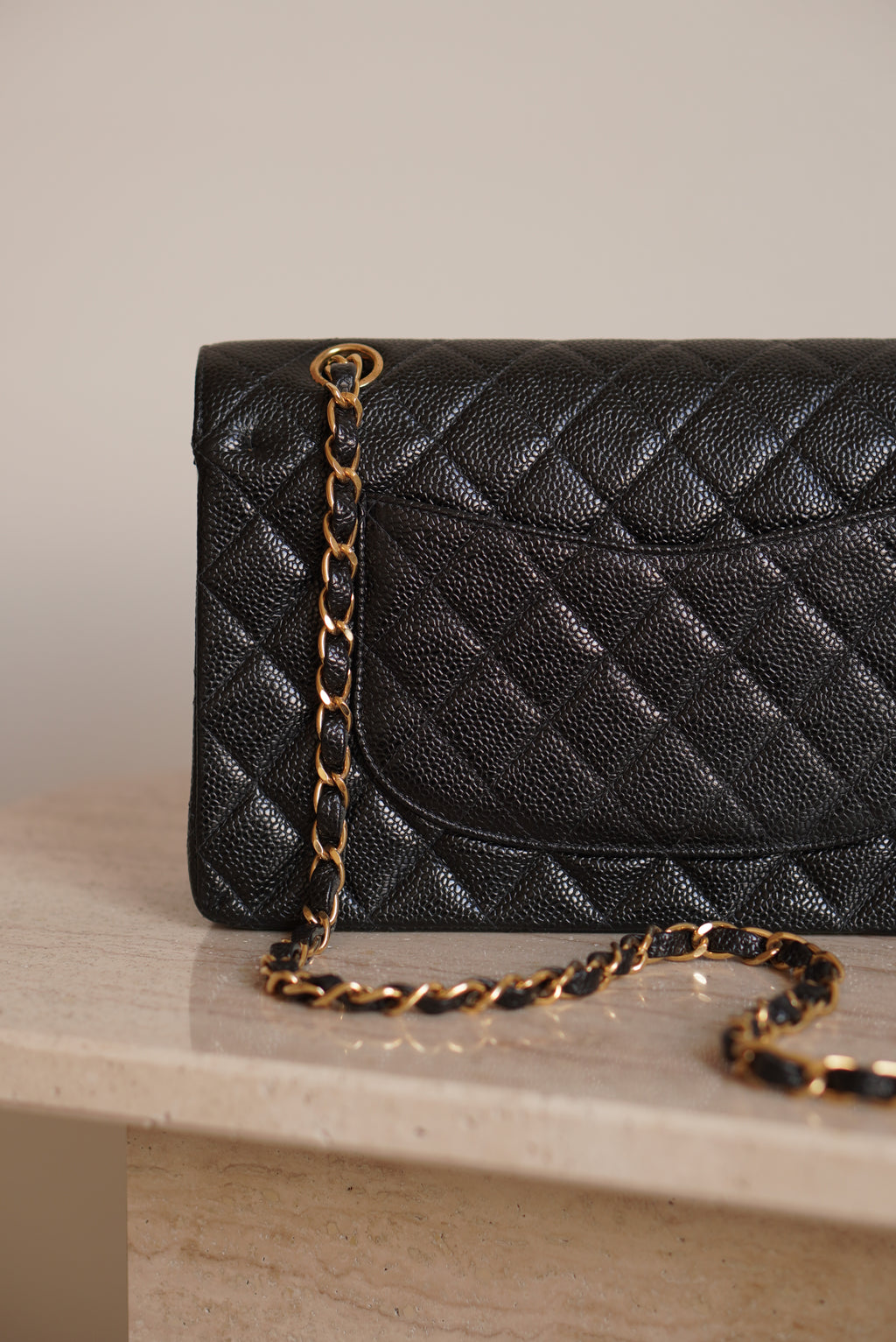 CHANEL CLASSIC MEDIUM DOUBLE FLAP | BLACK
