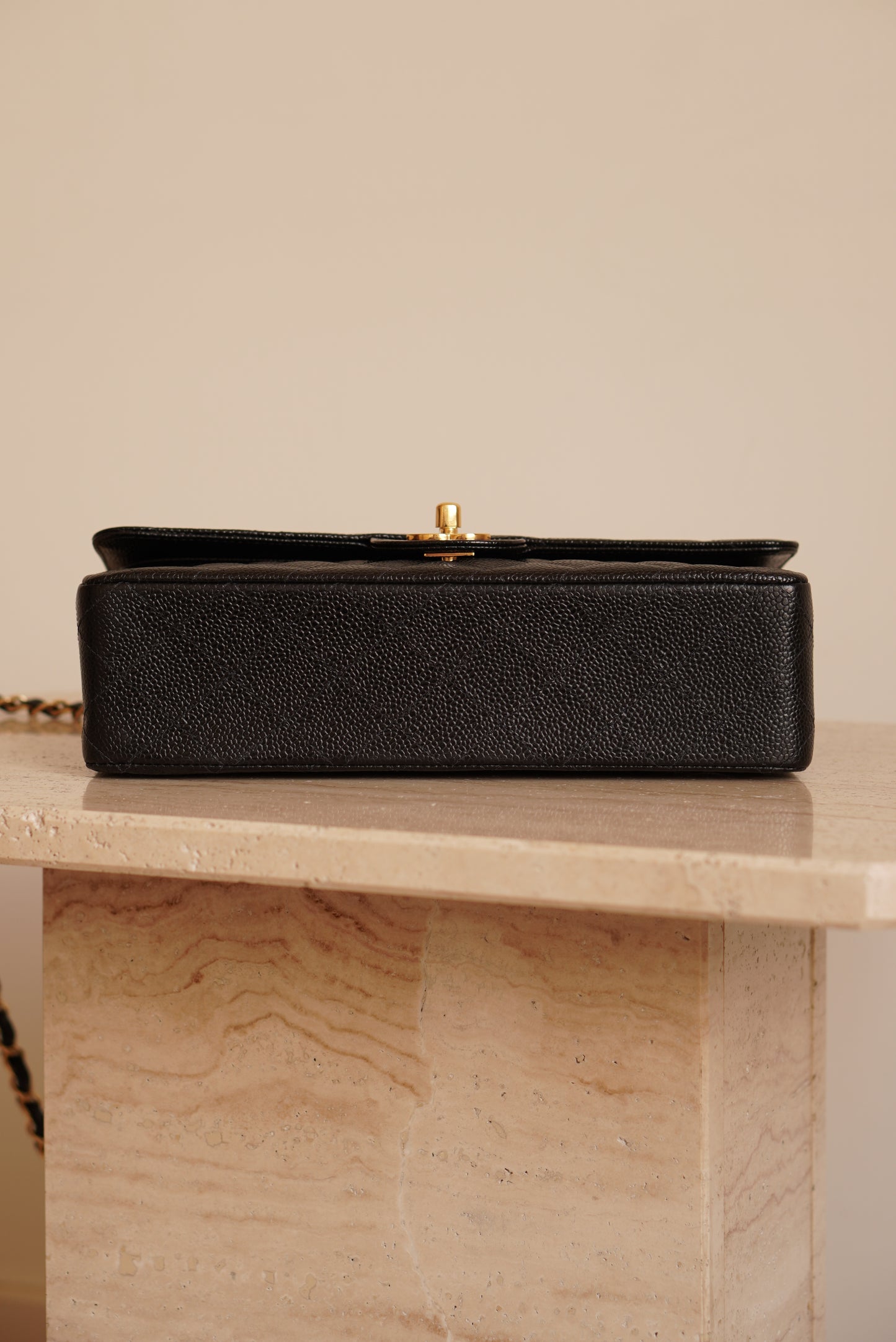 CHANEL CLASSIC MEDIUM DOUBLE FLAP | BLACK