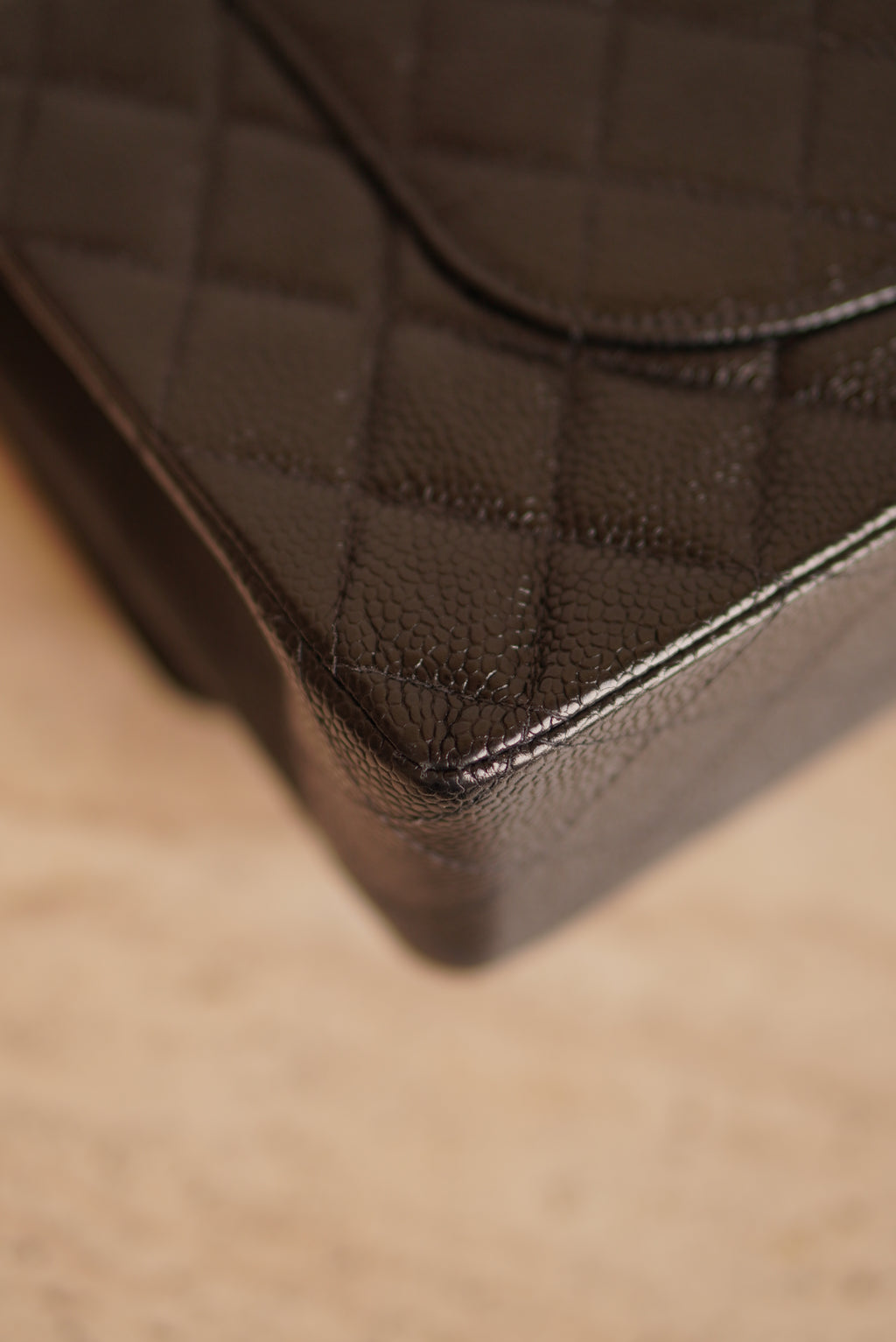 CHANEL CLASSIC MEDIUM DOUBLE FLAP | BLACK