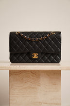 CHANEL CLASSIC MEDIUM DOUBLE FLAP