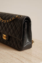 CHANEL CLASSIC MEDIUM DOUBLE FLAP